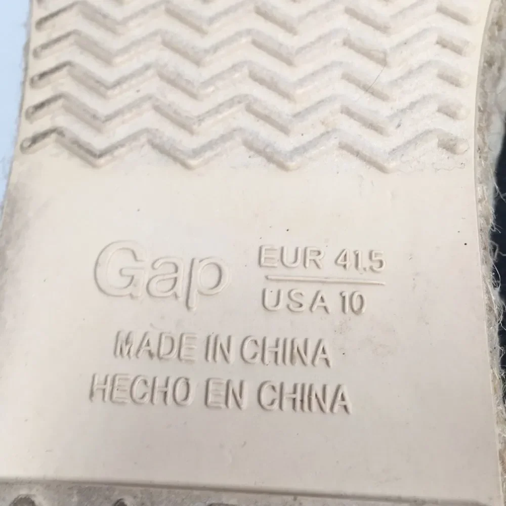 Gap Black and White canvas Espadrilles Sz 10